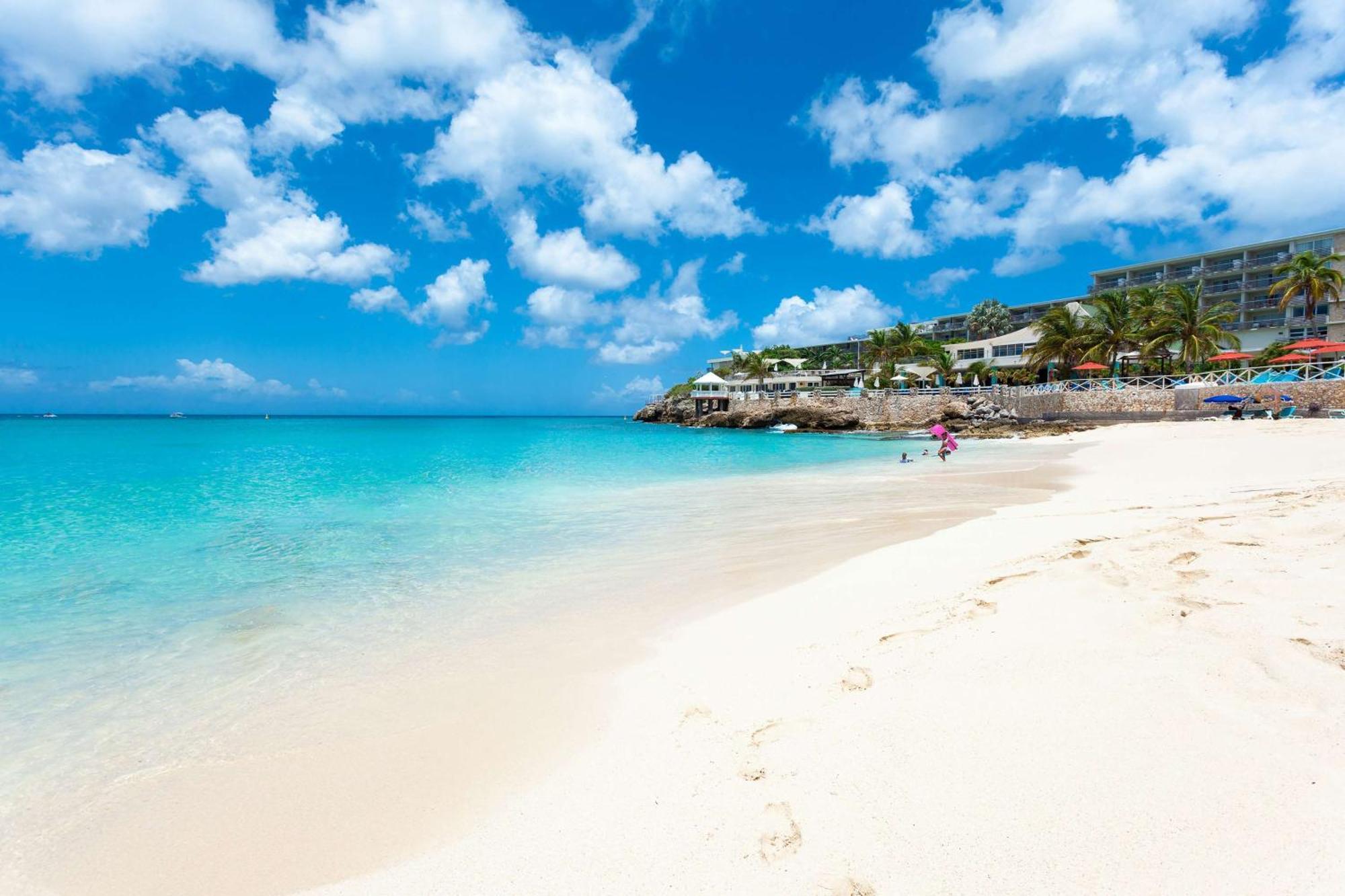 Sonesta Maho Beach All Inclusive Resort Casino & Spa Exterior foto