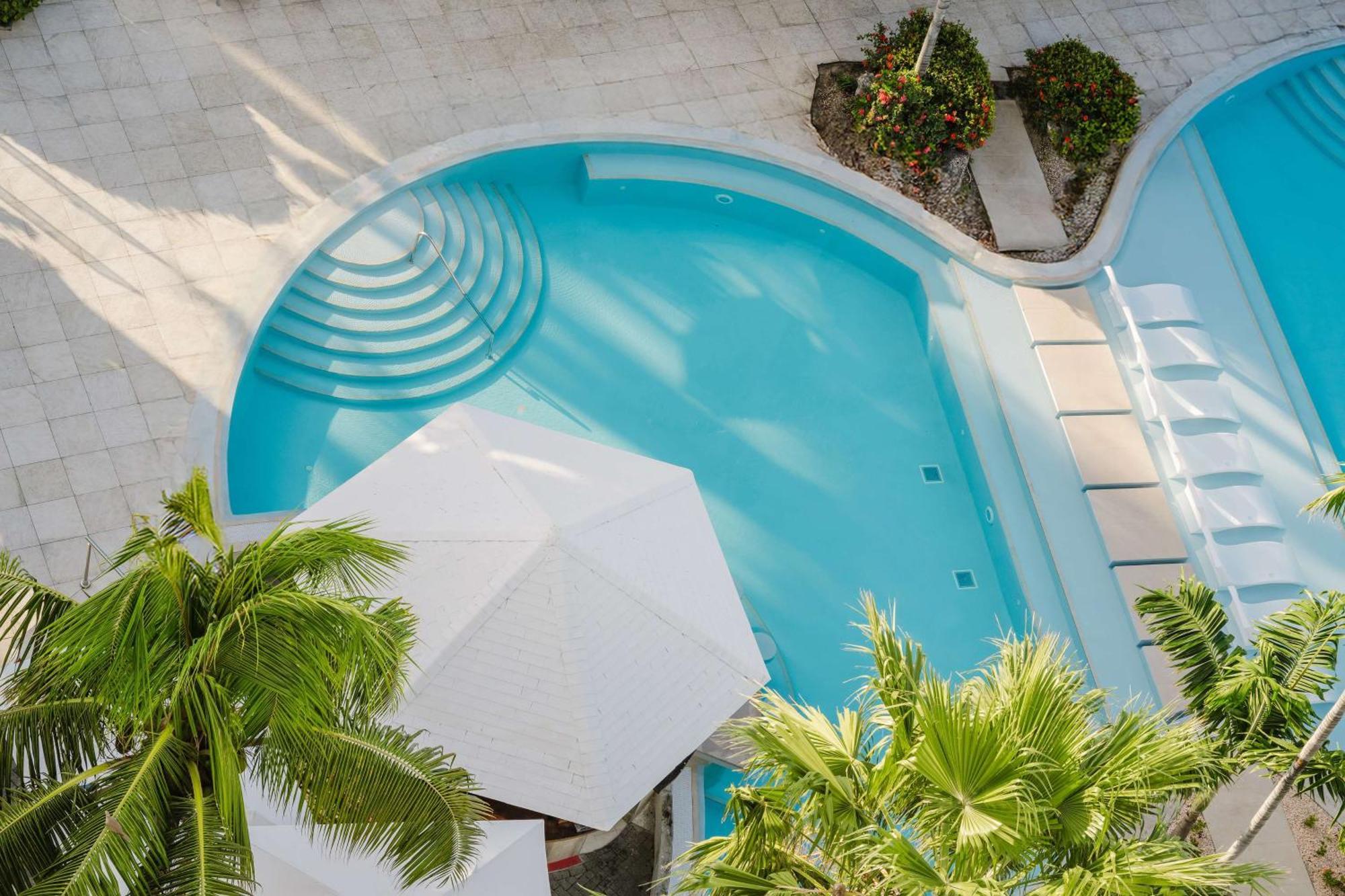 Sonesta Maho Beach All Inclusive Resort Casino & Spa Exterior foto