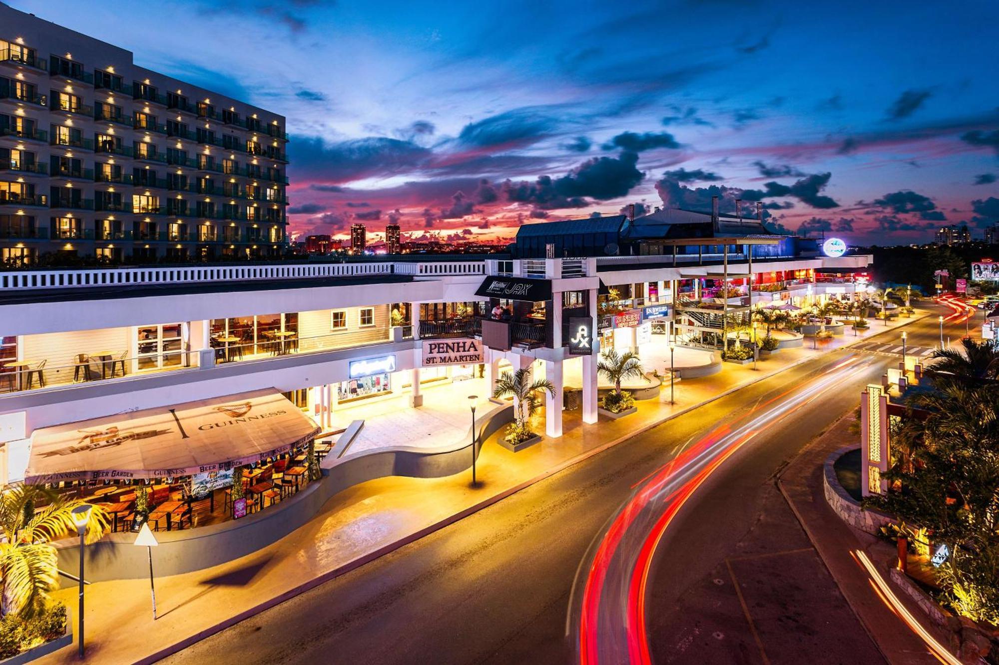 Sonesta Maho Beach All Inclusive Resort Casino & Spa Exterior foto